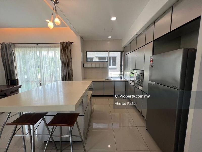 Bungalow House untuk Dijual di Kayangan Heights, Shah Alam oleh Ahmad Fadlee - iProperty.com.my
