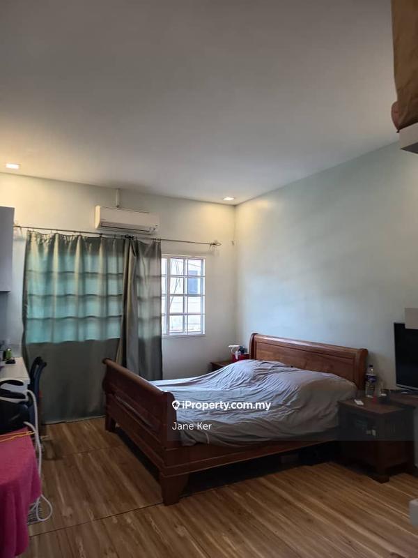 Rumah Teres 2-Tingkat untuk Dijual di Happy Garden, Kuchai Lama oleh Jane Ker - iProperty.com.my