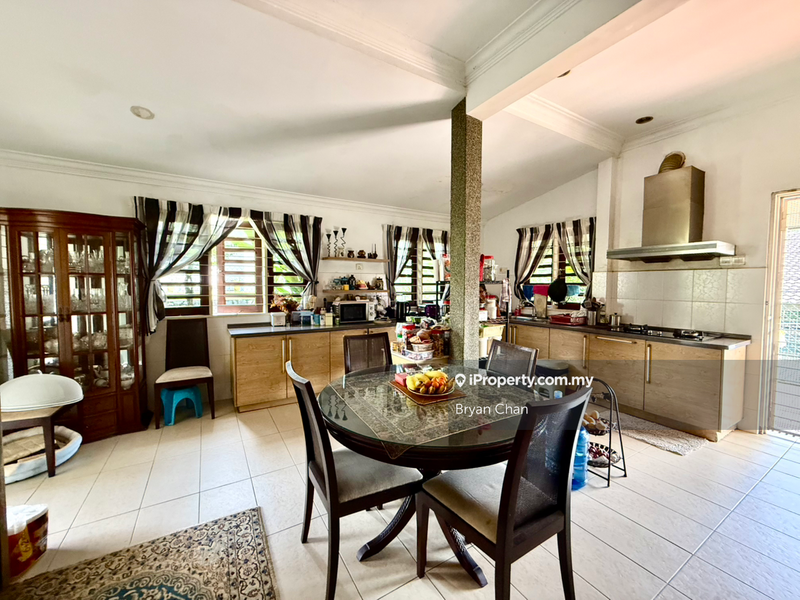 Bungalow House for Sale in Seksyen 11, Petaling Jaya by Bryan Chan - iProperty.com.my