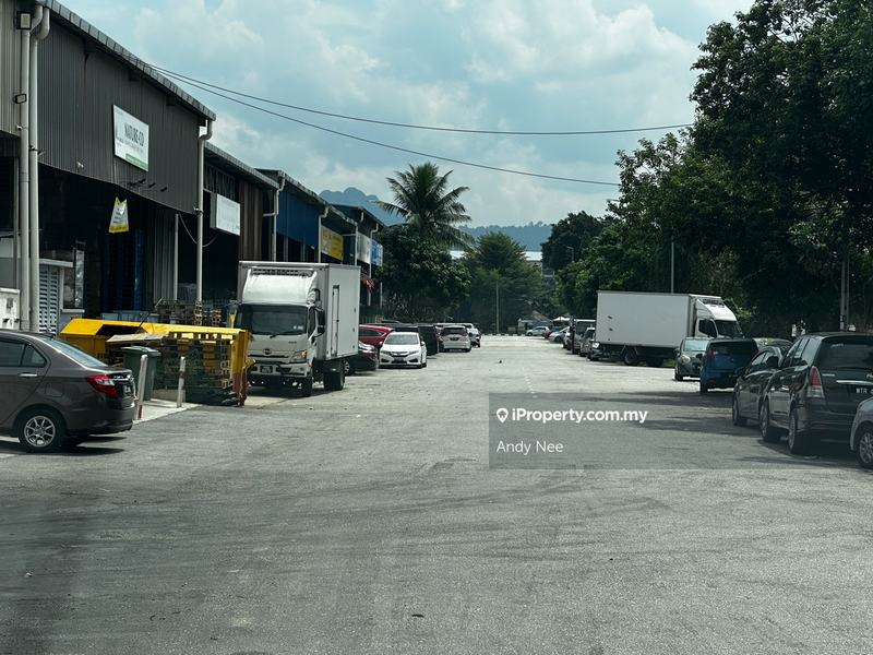 Semi-D Factory for Rent in Taman Perindustrian Batu Caves, Batu Caves by Andy Nee - iProperty.com.my