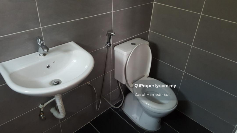 Terraced House for Sale in Subang Bestari, Shah Alam by Zairul Hamedi (Edi) - iProperty.com.my