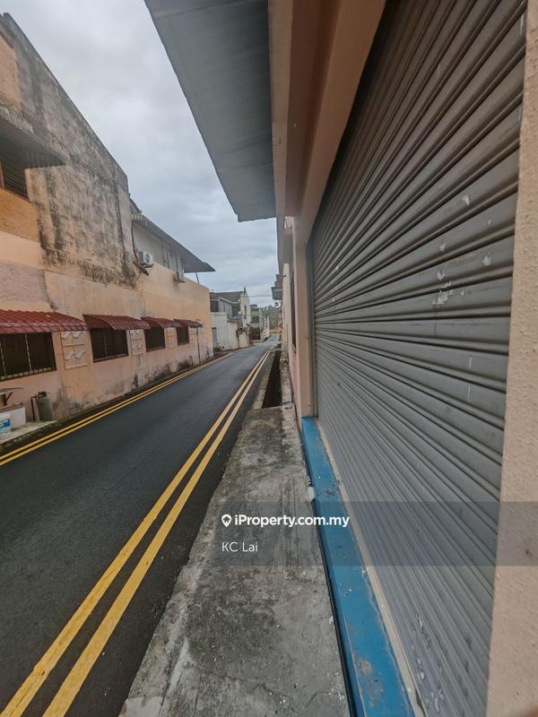 Shop for Sale in Taman Ast, Seremban by KC Lai - iProperty.com.my