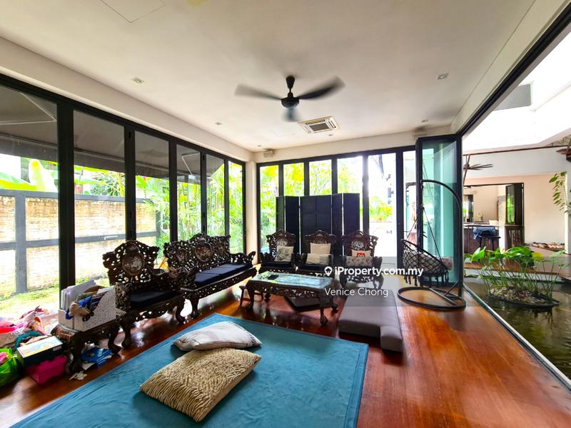 Bungalow House for Sale in Bukit Gita Bayu, Seri Kembangan by Venice Chong - iProperty.com.my