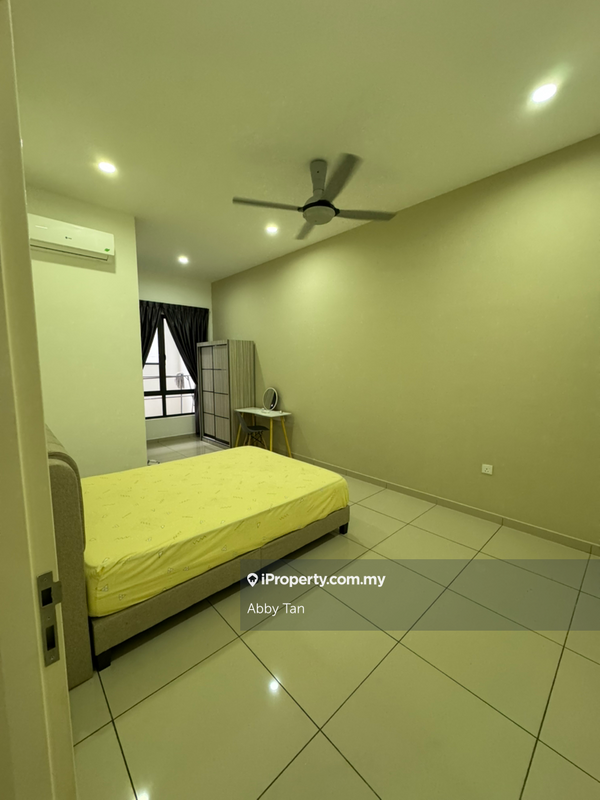 Rumah Teres untuk Disewa di Lunaria Resort Home, Bandar Sri Sendayan oleh Abby Tan - iProperty.com.my