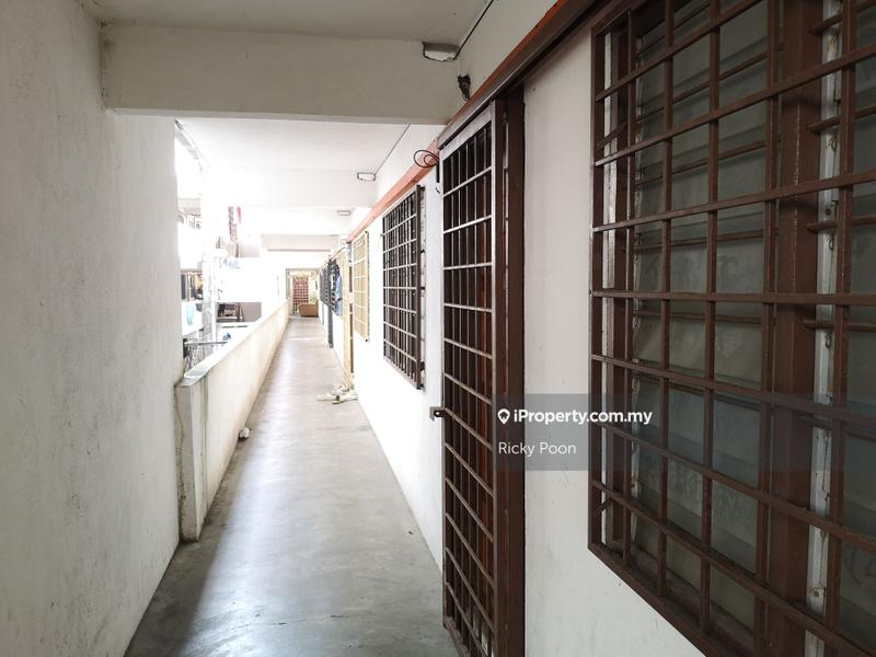 Apartment for Sale in Pangsapuri Baiduri by Ricky Poon - iProperty.com.my