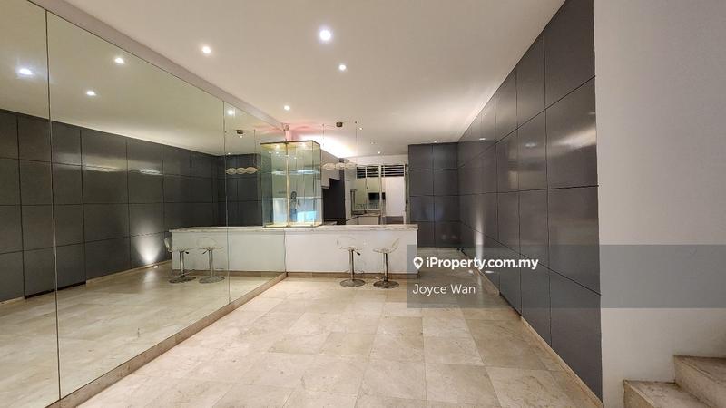 Rumah Berangkai 2 Tingkat untuk Dijual di nu4n6, Damansara Heights oleh Joyce Wan - iProperty.com.my