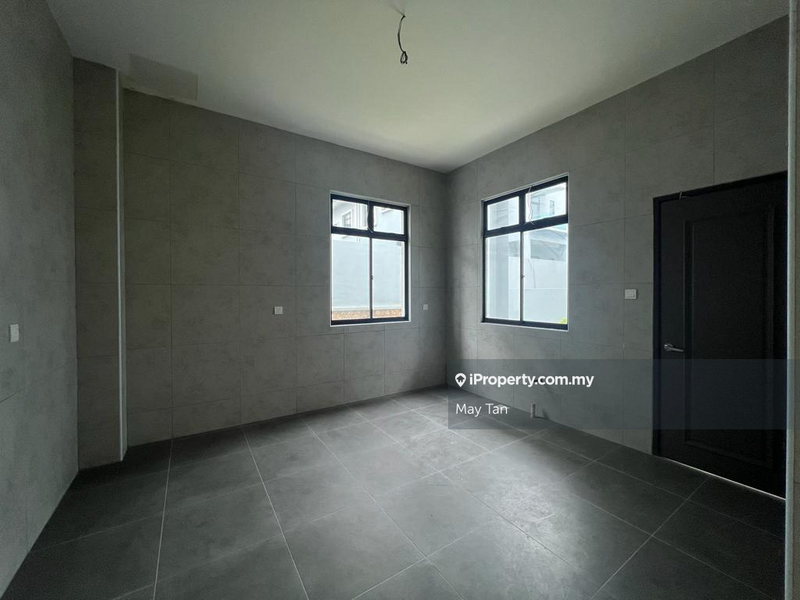 Rumah Berkembar untuk Dijual di Taman Setia Mutiara, Kluang oleh May Tan - iProperty.com.my