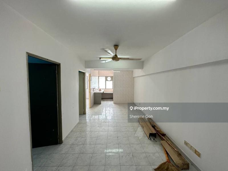 For Sale - Taman Cahaya