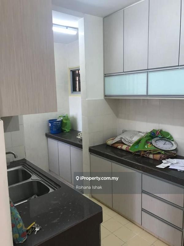 For Rent - Laguna Biru