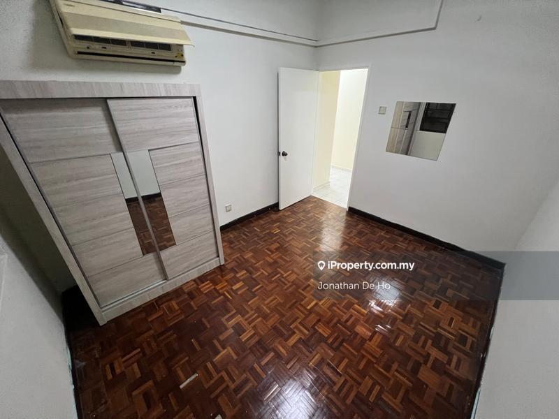 Kondominium untuk Dijual di Mutiara Oriental oleh Jonathan De Ho - iProperty.com.my