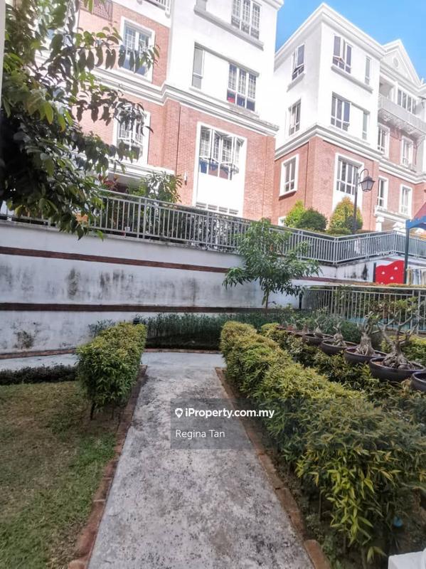 Rumah Berkembar untuk Dijual di Dutamas, Kuala Lumpur oleh Regina Tan - iProperty.com.my