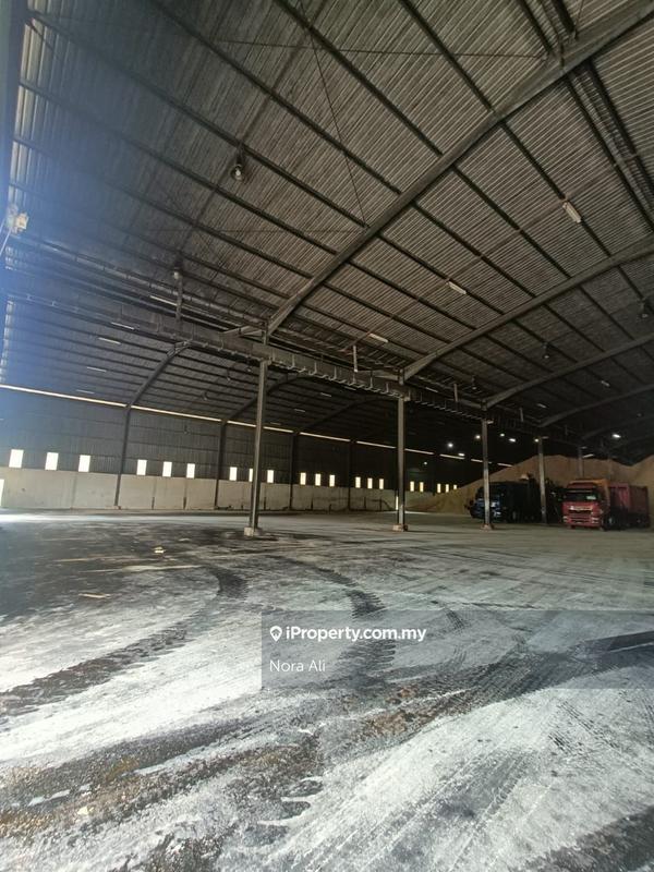 Gudang untuk Disewa di Teluk Kalung Yard, Kemaman oleh Nora Ali - iProperty.com.my