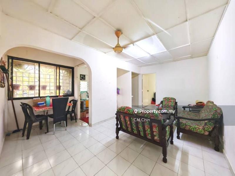 For Sale - Desa Petaling Flat