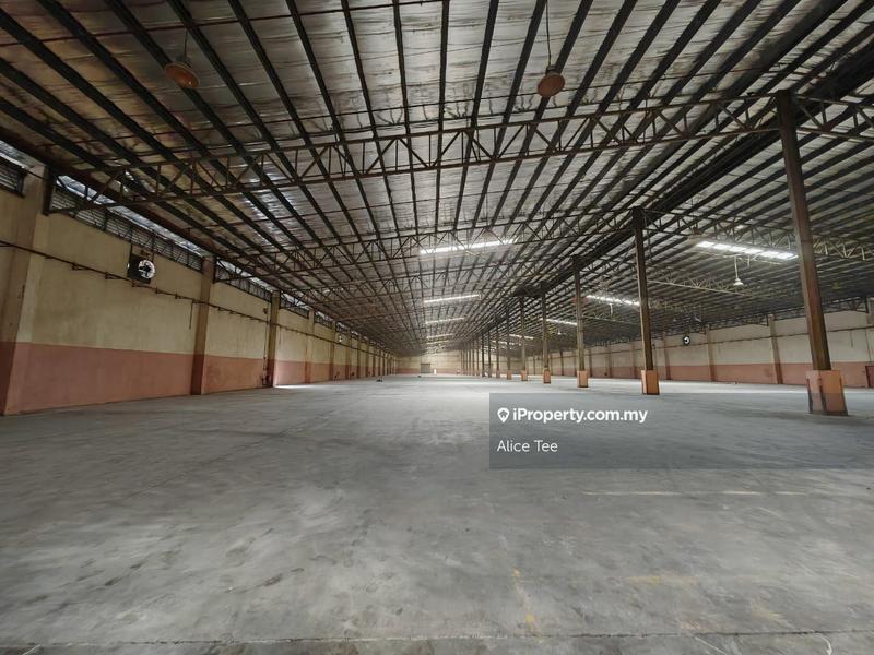 For Rent - Johor Pasir Gudang Detached Warehouse for rent