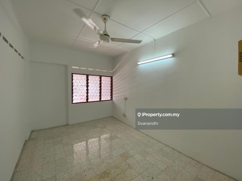 Rumah Teres untuk Dijual di Taman Klang Jaya, Klang oleh Sivanandhi - iProperty.com.my