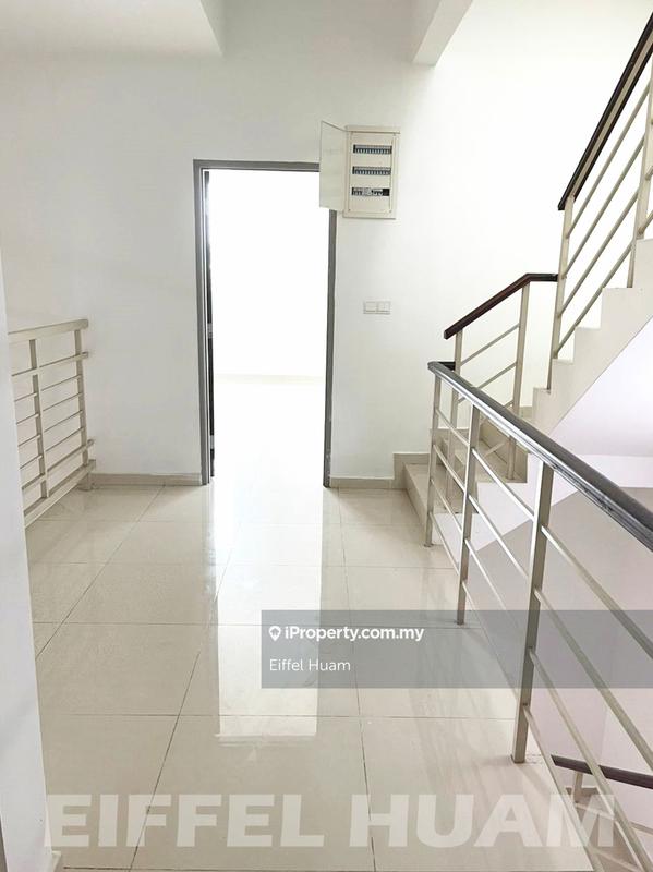 3-storey Terraced House for Sale in Taman Bayan, Bayan Lepas by Eiffel Huam - iProperty.com.my