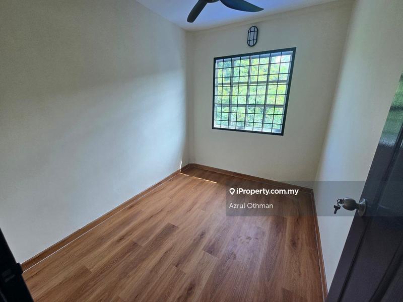 Rumah Berangkai 2 Tingkat untuk Dijual di Bandar Springhill, Port Dickson oleh Azrul Othman - iProperty.com.my