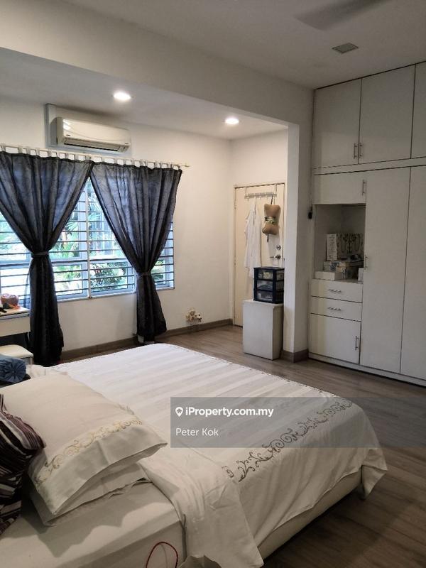 Rumah Berkembar untuk Dijual di Seksyen 17, Petaling Jaya oleh Peter Kok - iProperty.com.my