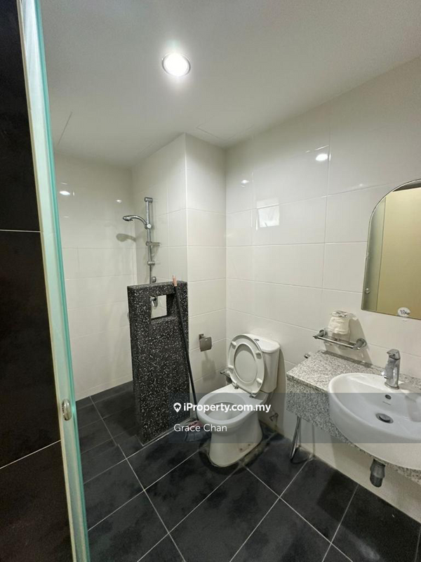 For Rent - Platino Condominium