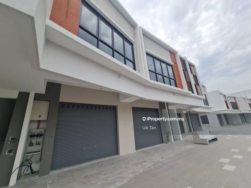 For Rent - (Facing Main Road) VP Soon! 2 adjoining lots for Rent @ Uptown Square 2