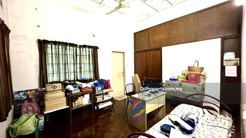 Bungalow House for Sale in Federal Hill, Bangsar by Anand - iProperty.com.my