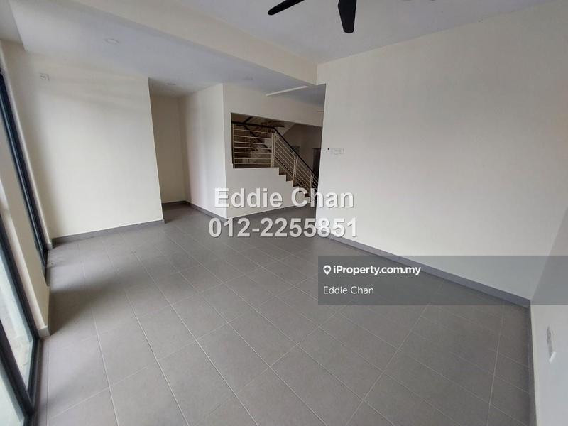 Rumah Berangkai 3 Tingkat untuk Dijual di Ukay Tropika, Hulu Kelang, Ampang, Ulu Kelang oleh Eddie Chan - iProperty.com.my