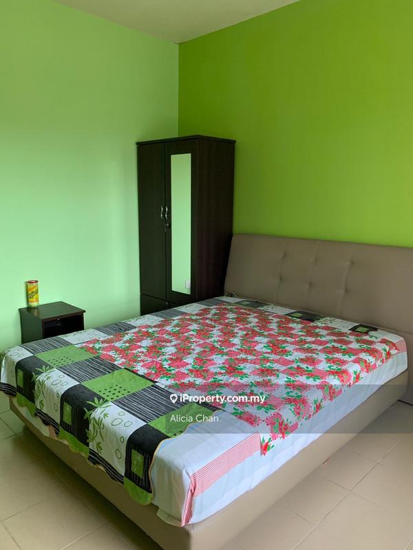 Apartment for Sale in PD Marina World Resort by Alicia Chan - iProperty.com.my