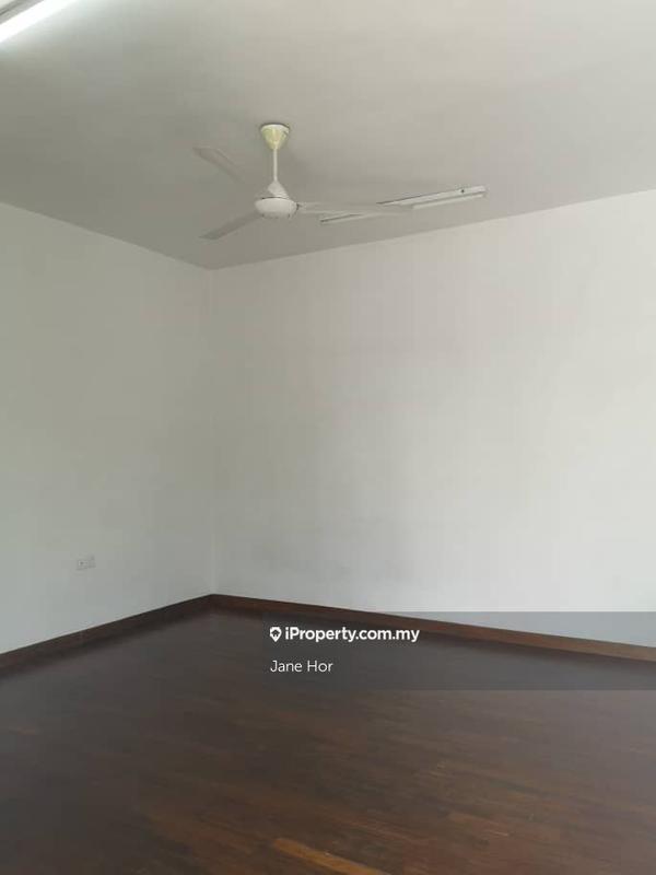 Townhouse for Sale in Puchong, Selangor by Jane Hor - iProperty.com.my