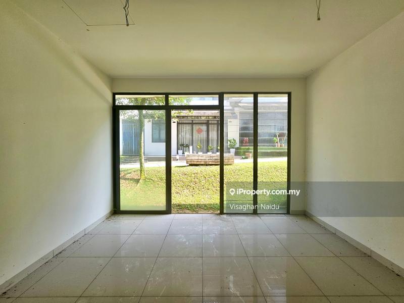 Rumah Teres 2.5-Tingkat untuk Dijual di Taman Tasik Residensi (Lake Club Parkhome), Rawang oleh Visaghan Naidu - iProperty.com.my