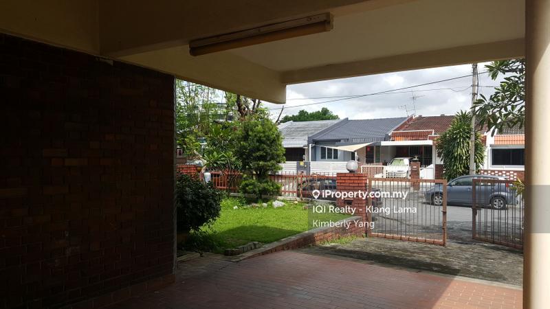 Rumah Berkembar untuk Dijual di Taman Danau Desa, Taman Desa oleh Kimberly Yang - iProperty.com.my