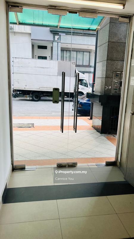 Kedai untuk Dijual di KLCC, KL City Centre oleh Cannice You - iProperty.com.my