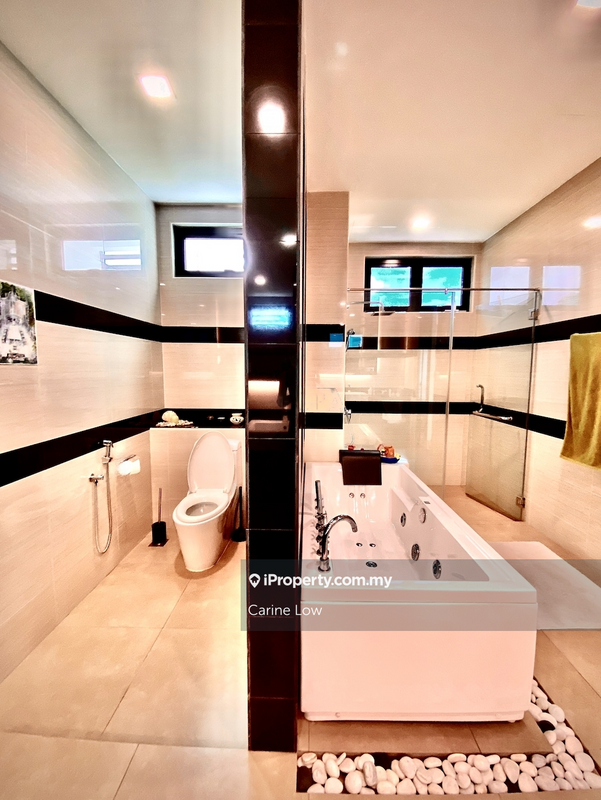 Rumah Berkembar untuk Dijual di Batu Feringghi, Penang oleh Carine Low - iProperty.com.my