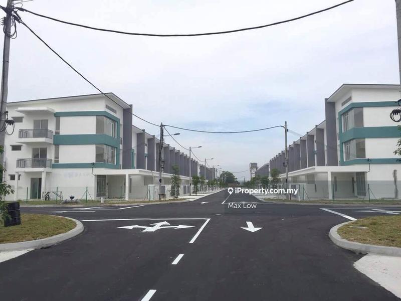 Rumah Berangkai 2 Tingkat untuk Dijual di Suria Warisan, Kota Warisan, KLIA, Sepang, Sepang oleh Max Low - iProperty.com.my