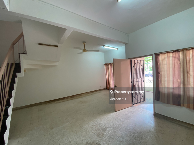 Rumah Berangkai 2 Tingkat untuk Dijual di Taman Cempaka, Ampang oleh Jordan Yu - iProperty.com.my