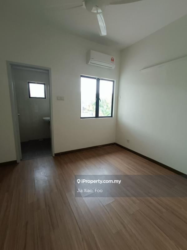 Rumah Berangkai 2 Tingkat untuk Dijual di Cahaya Spk, Shah Alam oleh Jia Xiao, Foo - iProperty.com.my
