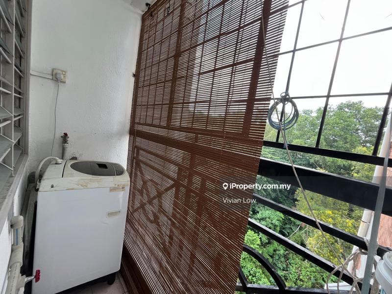 For Sale - Forest Green