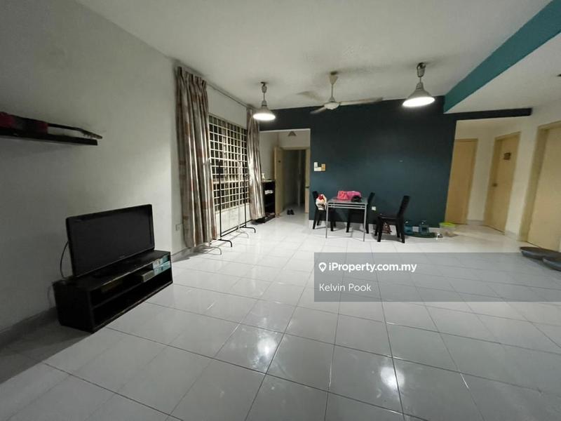 Condominium for Sale in Cyberia Crescent 1 by Kelvin Pook - iProperty.com.my