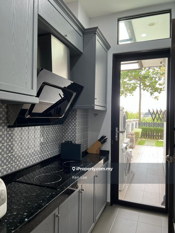 Semi-Detached House for Sale in Eco Majestic, Semenyih by Ken Lee - iProperty.com.my