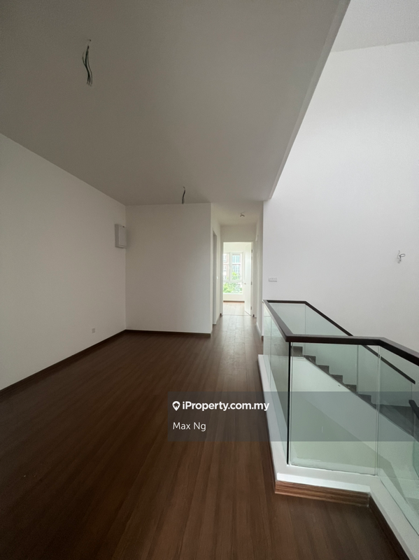 For Sale - d'Brightton