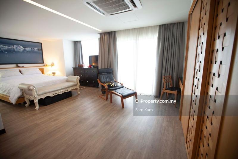 For Sale - Marina Bay Condominium