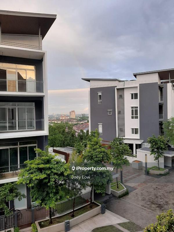 For Sale - Seri Puteri Hills Town Villa & Condominium