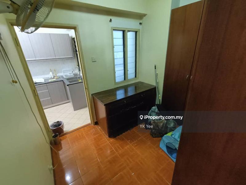 Condominium for Sale in Vista Komanwel A by YK Yee - iProperty.com.my