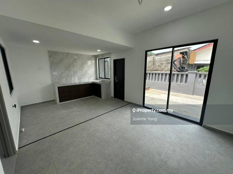 Semi-Detached House for Sale in Taman Bunga Raya, Masai by Joanne Yong - iProperty.com.my