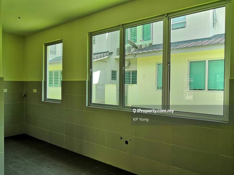 Rumah Berangkai 2 Tingkat untuk Dijual di Ipoh, Perak oleh KP Yong - iProperty.com.my