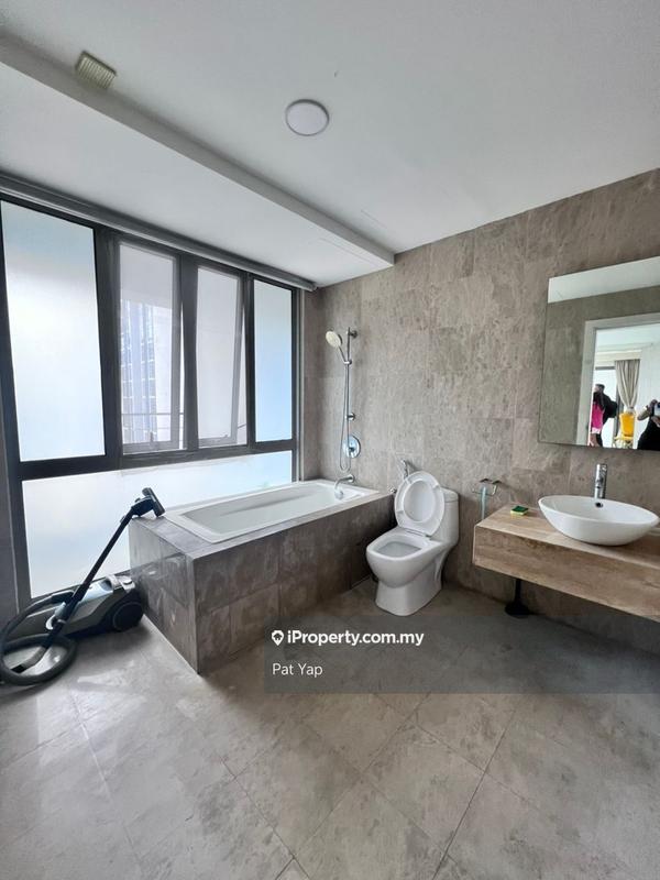 Service Residence for Sale in Bintang Fairlane Residences by Pat Yap - iProperty.com.my
