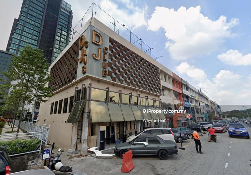 For Sale - Damansara Jaya, 4 Storey Limited Endlot Excellent Frontage Shoplot