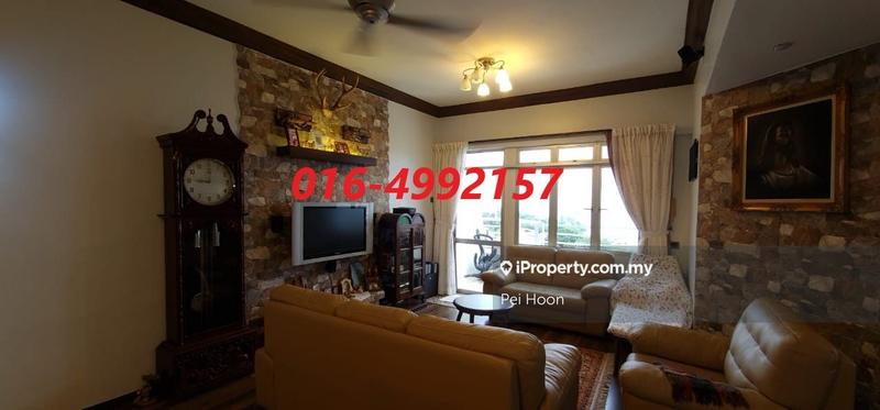 For Sale - Leader Garden