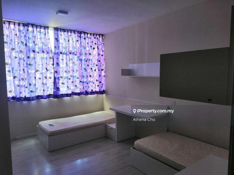 For Sale - Starz Valley