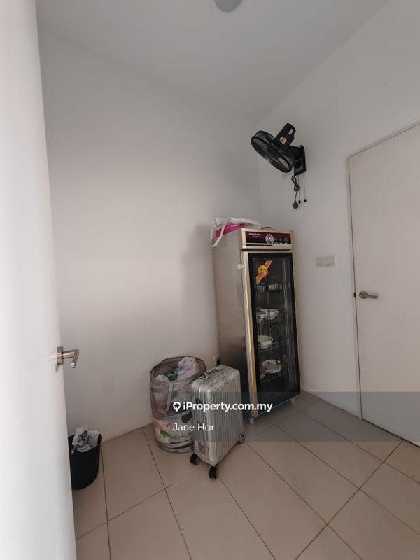 Rumah Berangkai 3 Tingkat untuk Dijual di 16 Sierra, Puchong oleh Jane Hor - iProperty.com.my