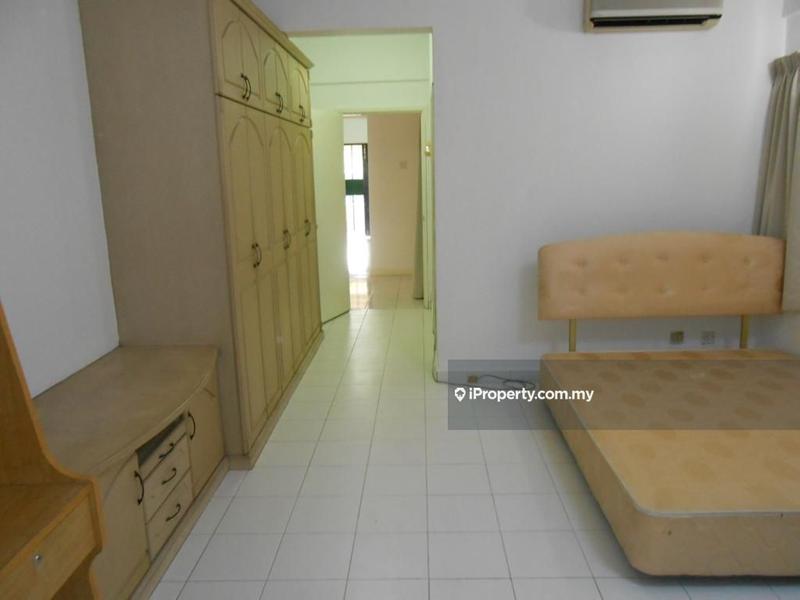 Condominium for Sale in Maxwell Towers by Chen Kah Seng - iProperty.com.my